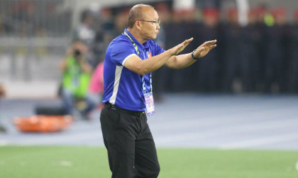 HLV Park Hang Seo: Dụng binh biến ảo khuynh đảo chung kết AFF Cup