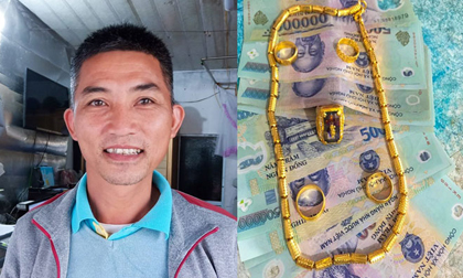 Thầy giáo thuê xe ôm tìm người trả lại 50 triệu và 23 chỉ vàng