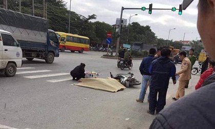 Dừng đèn đỏ, nam thanh niên bị xe khách tông tử vong tại chỗ