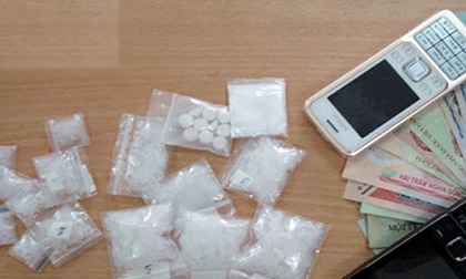 Triệt phá ổ nhóm ma túy tinh vi do 2 mẹ con điều hành mua bán