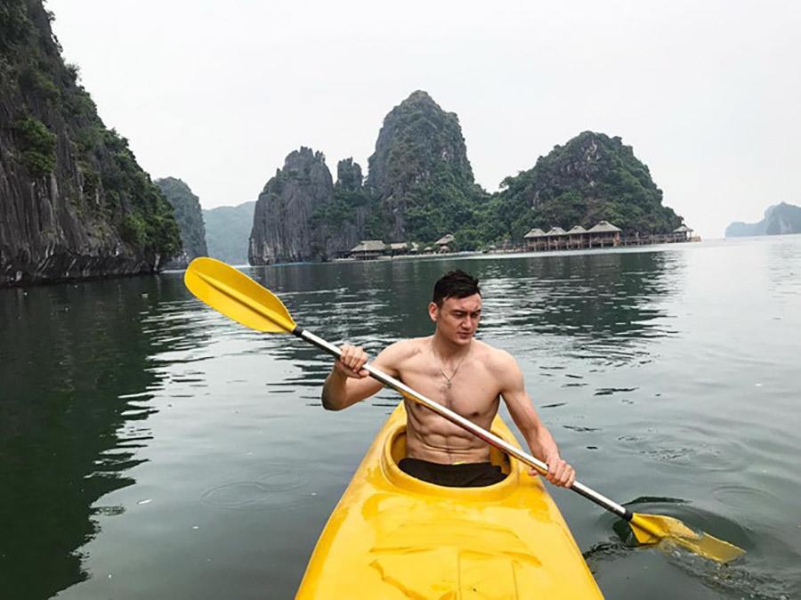 thu mon lam tay: hat hay, dan gioi, body 
