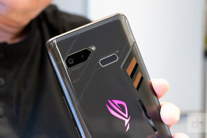 Đâu mới là nhà sản xuất smartphone thành công nhất năm 2018? - 2