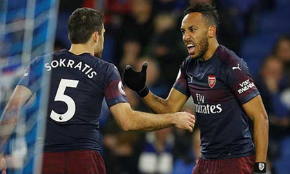 Hàng công phung phí, Arsenal bị Brighton chia điểm
