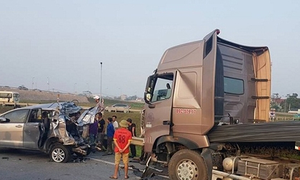 Vụ lùi xe trên cao tốc: Đặt tiền bảo lĩnh, lái xe container có được tại ngoại?