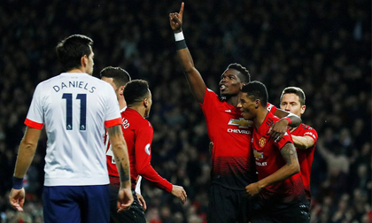 Pogba rực sáng, Lukaku tái xuất, Man United đại thắng trận thứ 3 liên tiếp