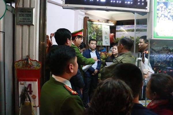 co gi trong nha hung 