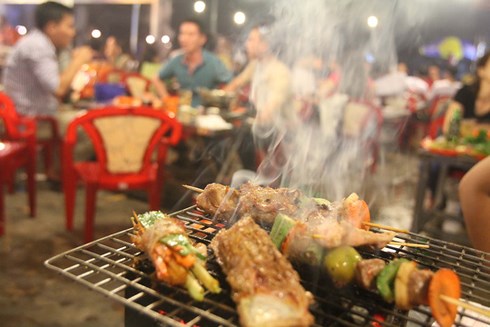 Chuyên gia ung bướu chia sẻ 5 tác nhân có thể gây ung thư - 1