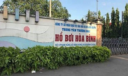 Diễn biến mới nhất vụ người mẹ tử vong ở hồ bơi ở Bình Chánh