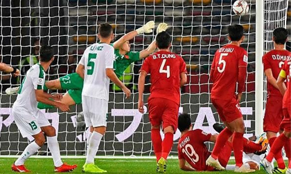 Cục diện Asian Cup 2019: Bất ngờ nối tiếp bất ngờ, cơ hội đi tiếp của Việt Nam như thế nào?