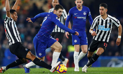 Chelsea bắn hạ 'Chích chòe' nhờ 2 tuyệt phẩm