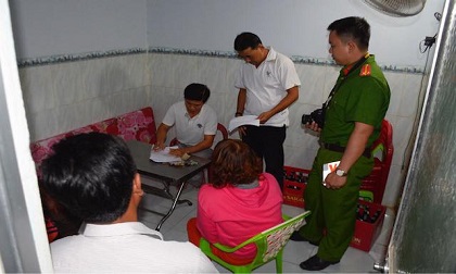 Bà chủ U60 cùng nhân viên bán dâm trong quán nhậu