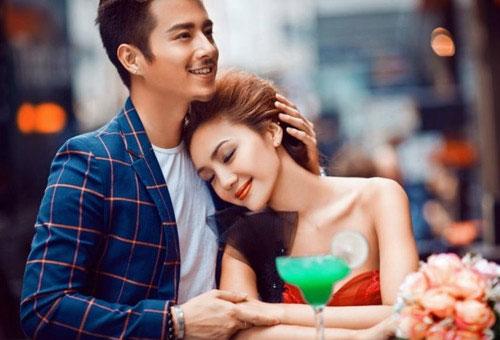 gap vo cu cua chong cung di kham thai, thu chi ta cam tren tay khien toi run ray - 1