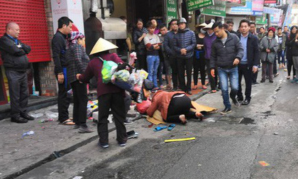 Vụ xe điên gây tai nạn liên hoàn: Tài xế xuống xe xin lỗi từng nạn nhân, người thân gào khóc tại hiện trường