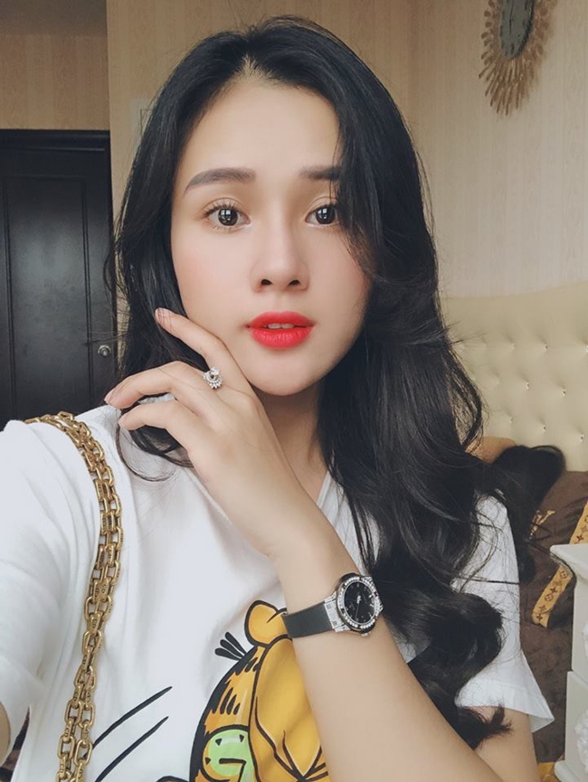 cuoc song sang chanh, toan hang hieu cua 3 bong hong phia sau duy manh, van thanh, trong dai hinh anh 20