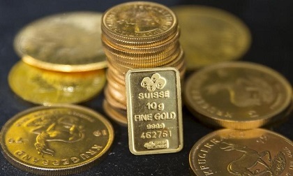 Giá vàng hôm nay 26/1: Rủi ro đe doạ, đổ tiền vào vàng