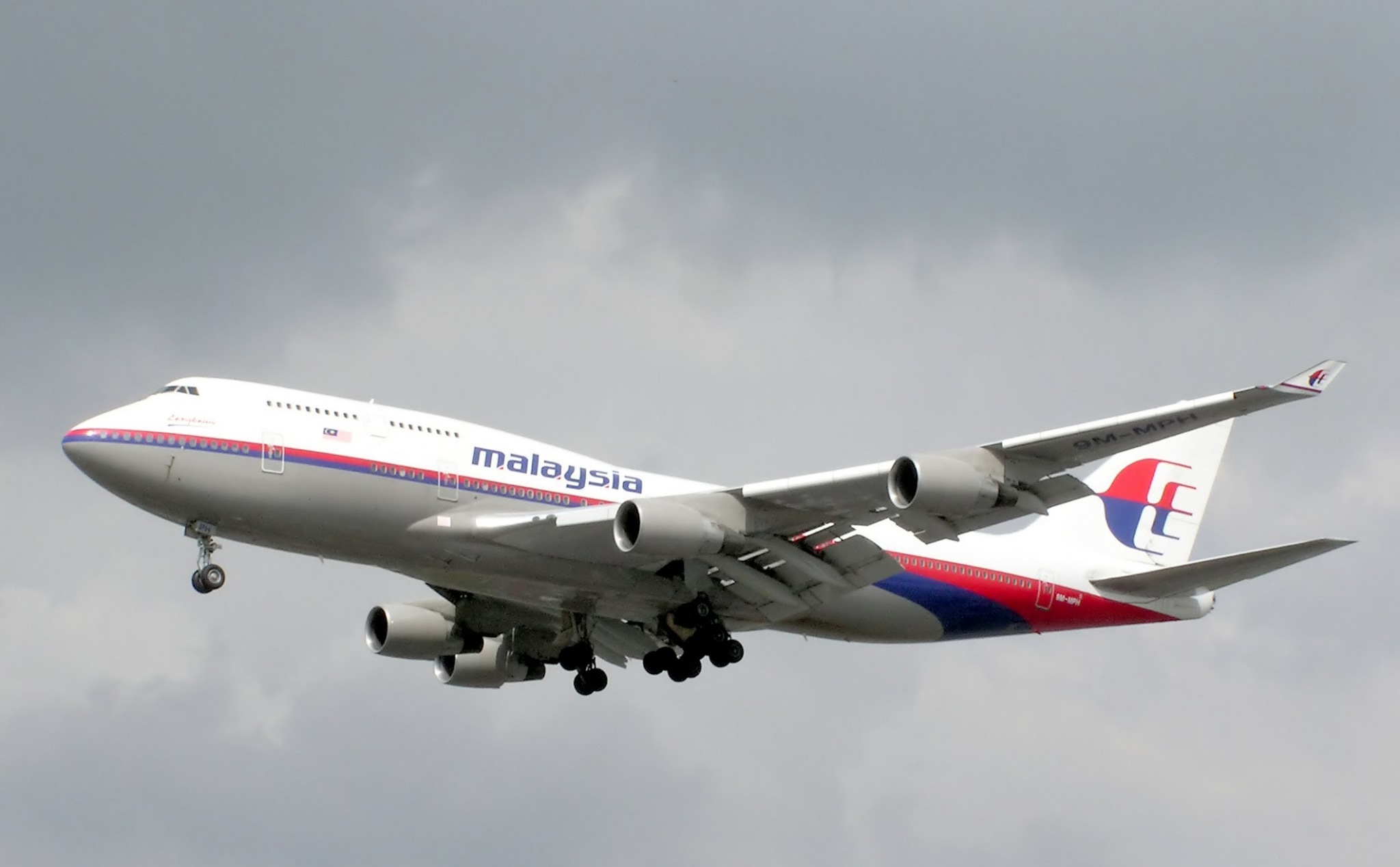 1548847586-371-song-am-he-lo-chi-tiet-moi-ve-su-bien-mat-cua-mh370-may-bay-2-1548838022-width2048height1268-xahoi.com.vn-w2048-h1268