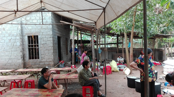 Trần tình của bố gã đàn ông giết vợ, đâm 2 em vợ trọng thương ngày 30 Tết - Ảnh 1. Trần tình của bố gã đàn ông giết vợ, đâm 2 em vợ trọng thương ngày 30 Tết - Ảnh 1.