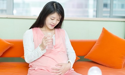 Bị ho, cảm lạnh và cảm cúm khi mang thai mẹ bầu phải làm gì?