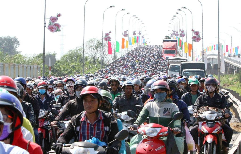 Trở lại Sài Gòn sau Tết, người dân như 