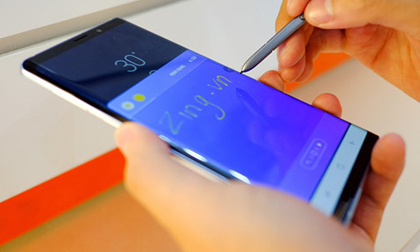Loạt smartphone giảm giá mạnh sau Tết
