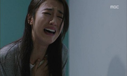 Vợ khóc nghẹn sau cuộc gọi chúc Tết chồng đêm giao thừa