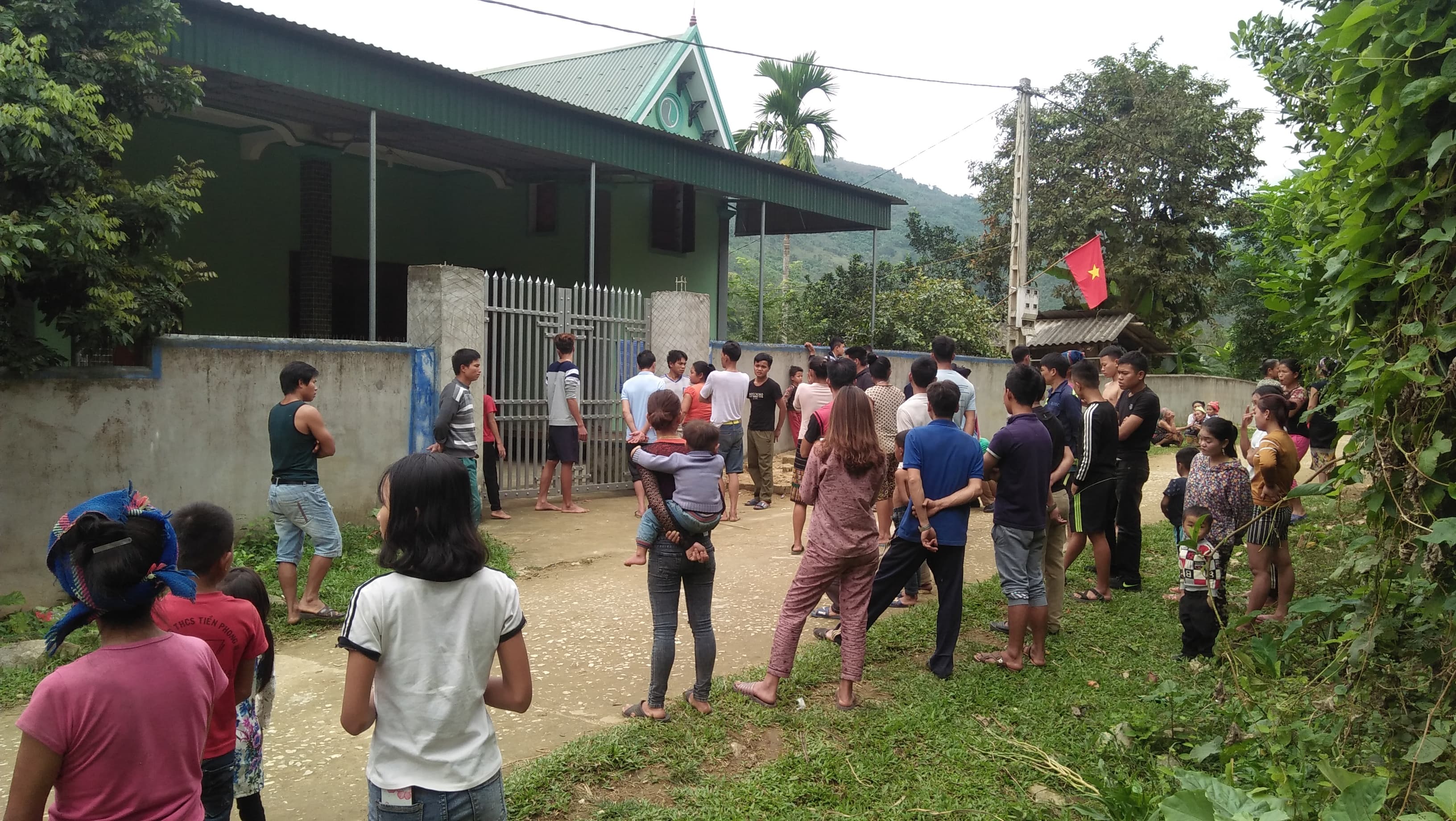 An ninh - Hình sự - Vụ chồng giết vợ, ôm thi thể trong nhiều giờ: Xác định nguyên nhân nạn nhân tử vong (Hình 2).