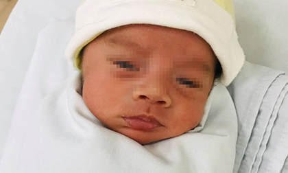 Bé trai bị bỏ rơi ở bệnh viện sau một ngày chào đời