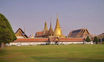 Cung điện dát vàng lớn nhất Thái Lan, sánh ngang với Tử Cấm Thành