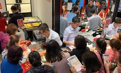Giá vàng hôm nay 16/2: Dấu hiệu đáng lo, vàng tiếp tục tăng