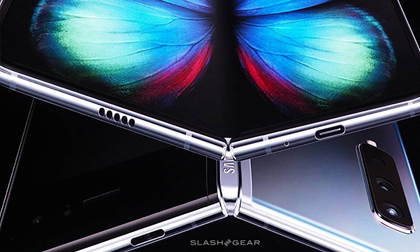 Samsung ra mắt Galaxy Fold: Điện thoại màn hình gập giá 47 triệu đồng