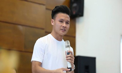 Vì sao Quang Hải chưa xuất ngoại như Lâm 'tây', Công Phượng?