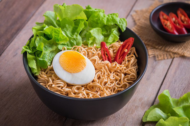Ăn một bát mì, gan cần 32 ngày giải độc? Có 3 điều cần chú ý khi ăn mì để không hại sức khỏe Ăn một bát mì, gan cần 32 ngày giải độc? Có 3 điều cần chú ý khi ăn mì để không hại sức khỏe