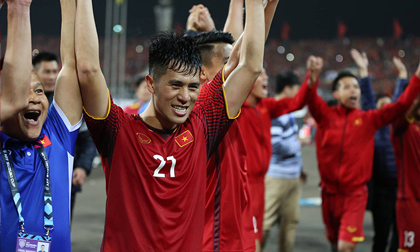 U23 Việt Nam: Quân ông Tuấn 'mát' trụ nổi không?
