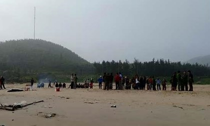 Vụ 2 cha con lật thuyền mất tích trên biển: Đã tìm thấy thi thể người con?