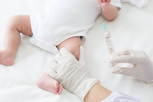 Ký ức ám ảnh của một bác sĩ nhi khoa Sài Gòn chẩn đoán sai làm chết một đứa trẻ gây bão MXH