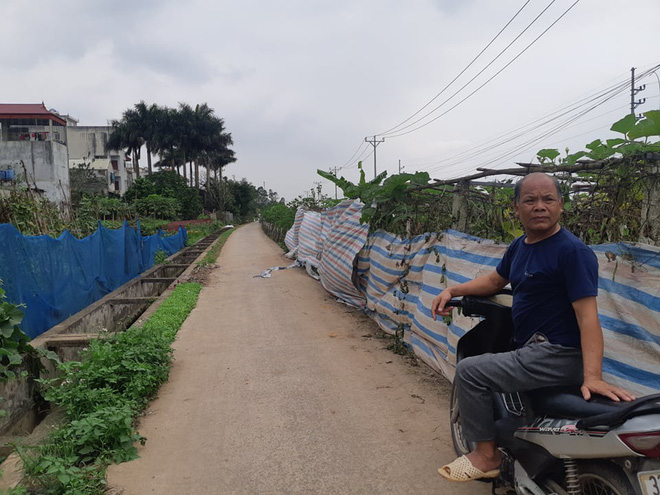 Vụ người phụ nữ đi bị đâm tử vong, người đi cùng tự tử: Hai người thân nhau như chị em - Ảnh 1.