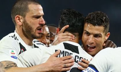 Kéo sập pháo đài vững chắc nhất, Ronaldo và Juventus chạm một tay vào chức vô địch