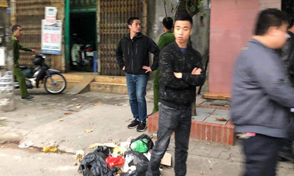 Nghĩ hàng xóm là thầy cúng đặt bùa, cầm dao sang truy sát 4 người thương vong