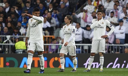Thua đậm Ajax, Real trở thành cựu vương Champions League