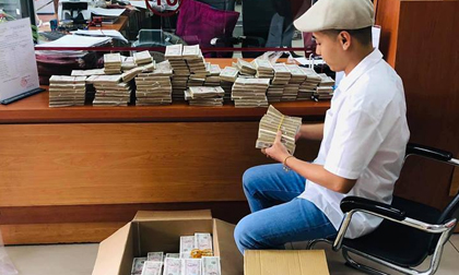 Soái ca tiền lẻ mang 200 triệu đi gửi tiết kiệm và cái kết toát mồ hôi cho nhân viên ngân hàng