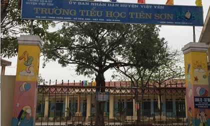 Vụ thầy giáo bị 'tố' sàm sỡ chục nữ sinh: Sờ mông, đùi, có phải là hành vi dâm ô?