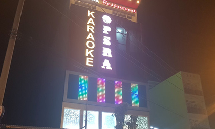 Tạm giữ nghi can vụ trung tá công an tử vong vì bị ngã ở quán karaoke