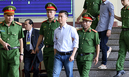 Chuyện chưa có trong hồ sơ vụ án đánh bạc nghìn tỷ: Lời đe dọa bất thành