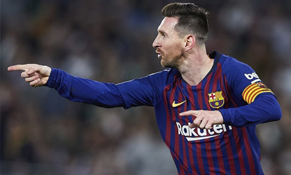 Messi lập hat-trick, Barca bỏ xa Atletico 10 điểm