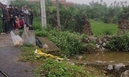 Vụ nữ sinh lớp 10 tử vong dưới kênh: Xe đạp điện của nạn nhân mất tích bí ẩn