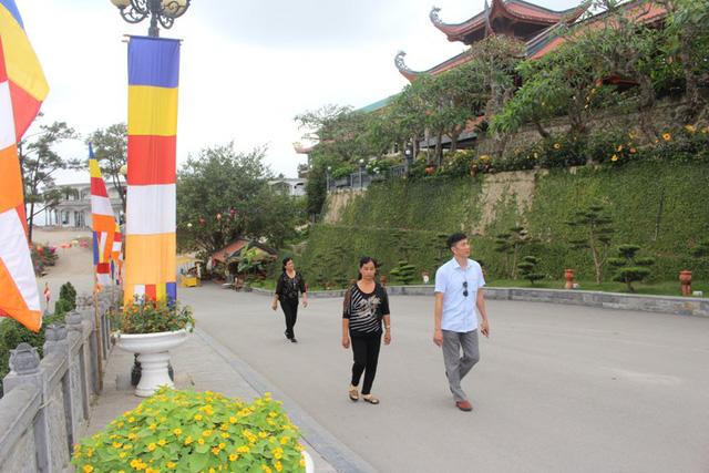 chua ba vang hien ra sao sau tam bao 