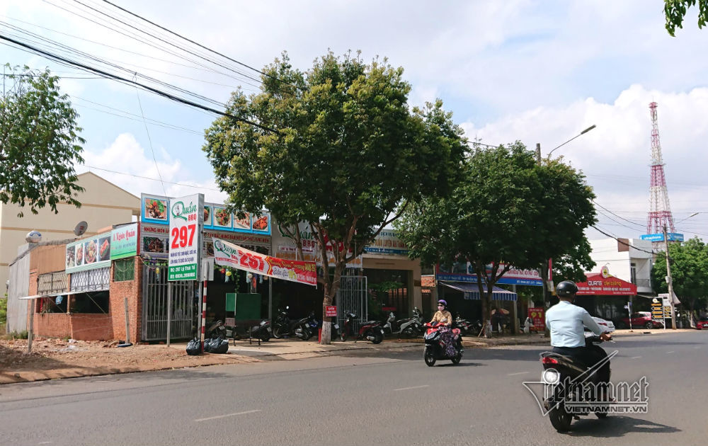 Nổ súng tại quán nhậu, khách dẫm đạp tháo chạy