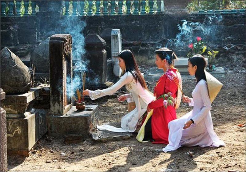 chon hoa hong cung tet thanh minh va 7 sai lam tai hai nha nao cung mac - 1