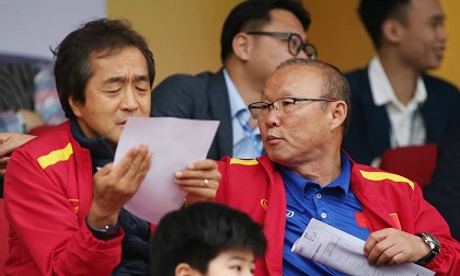 HLV Park HangThầy Park 'đãi cát tìm vàng' cho SEA Games và vòng loại World Cup