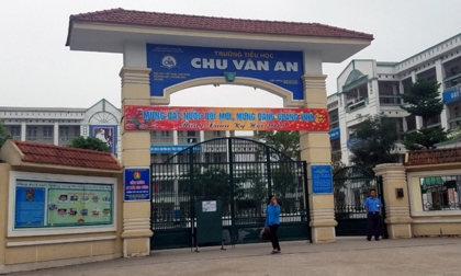 Vụ thịt gà ôi thiu vào trường học: Phụ huynh lo, hiệu trưởng im lặng